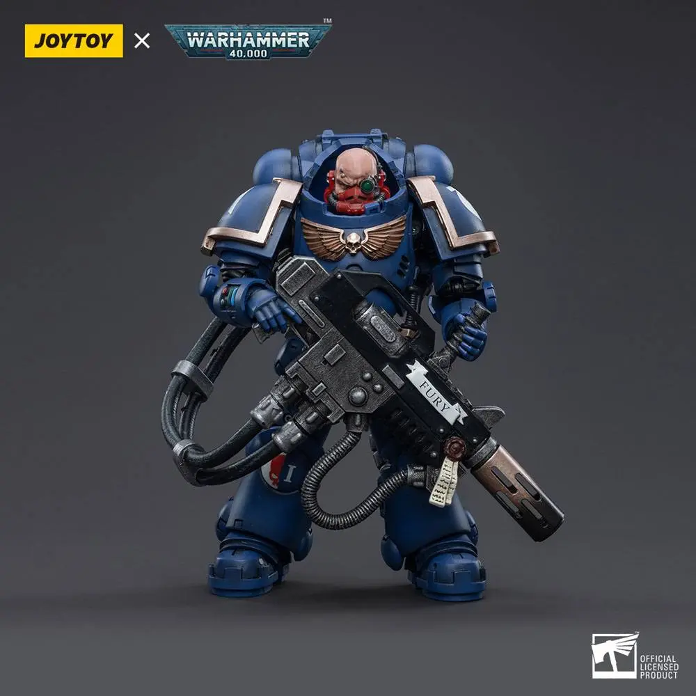 Warhammer 40k 1/18 Ultramarines Primaris Eradicator 1 akciófigura 12 cm termékfotó