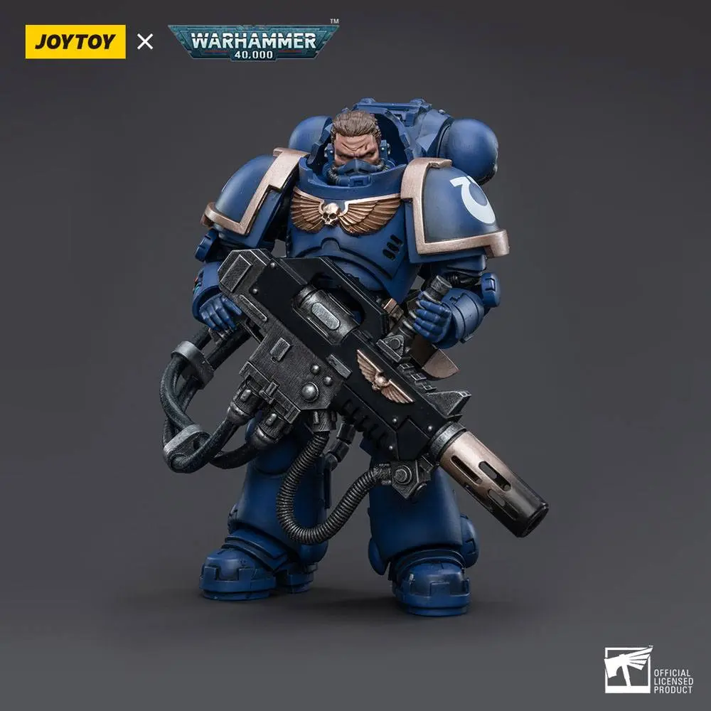 Warhammer 40k 1/18 Ultramarines Primaris Eradicator 3 akciófigura 12 cm termékfotó