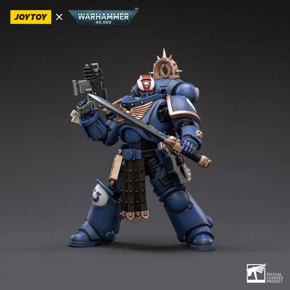 Warhammer 40k 1/18 Ultramarines Primaris Lieutenant Amulius akciófigura 12 cm termékfotó