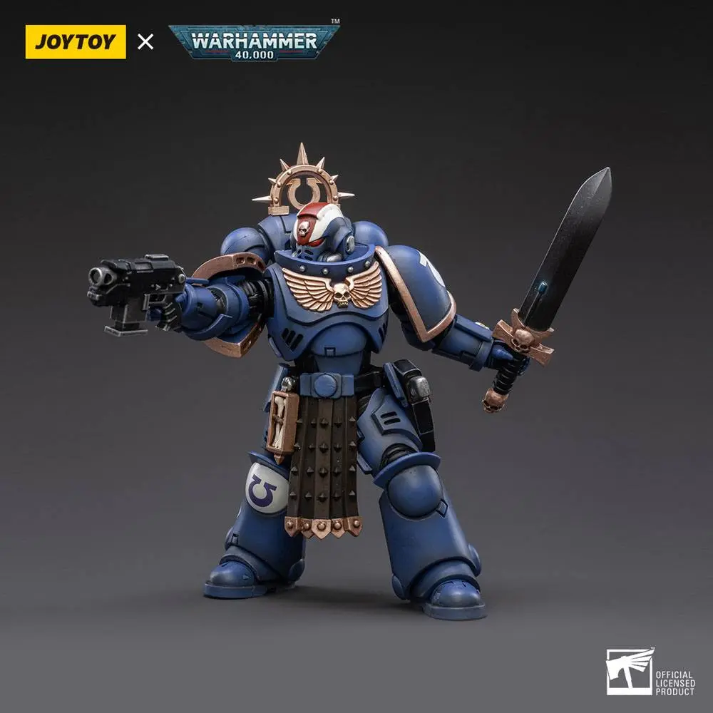 Warhammer 40k 1/18 Ultramarines Primaris Lieutenant Amulius akciófigura 12 cm termékfotó