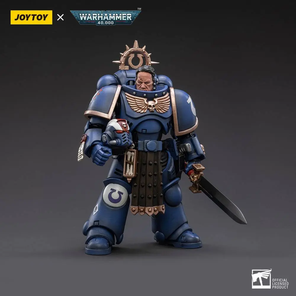 Warhammer 40k 1/18 Ultramarines Primaris Lieutenant Amulius akciófigura 12 cm termékfotó