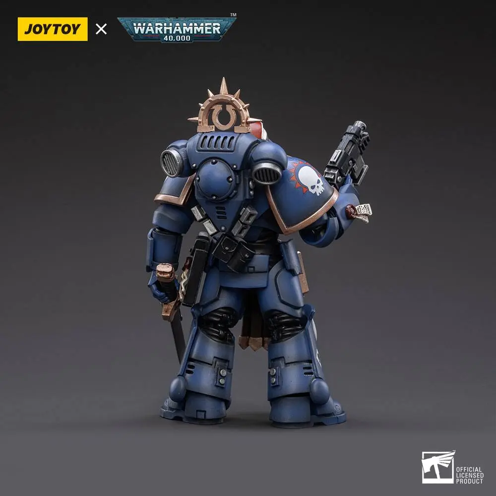 Warhammer 40k 1/18 Ultramarines Primaris Lieutenant Amulius akciófigura 12 cm termékfotó