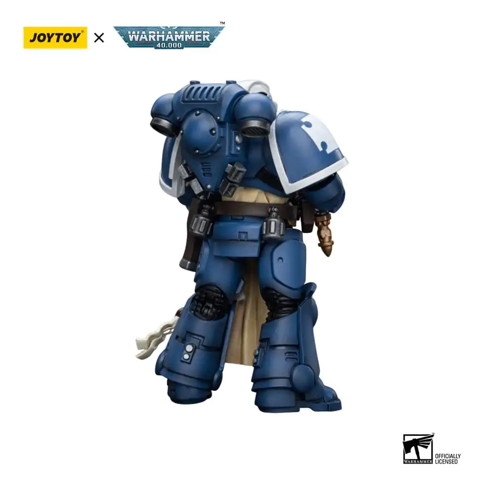 Warhammer 40k 1/18 Ultramarines Sternguard Veteran with Combi-Plasma akciófigura 12 cm termékfotó