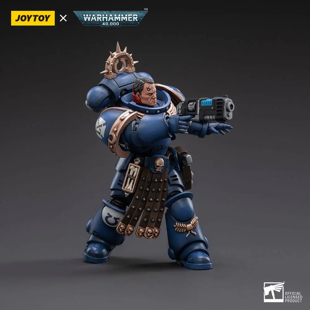 Warhammer 40k 1/18 Ultramarines Veteran Sergeant Icastus akciófigura 12 cm termékfotó