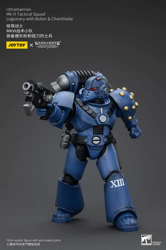 Warhammer The Horus Heresy 1/18 Ultramarines MK VI Tactical Squad Legionary with Bolter & Chainblade akciófigura 12 cm termékfotó