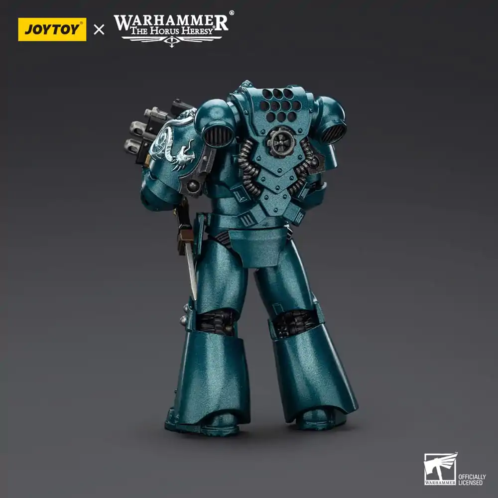 Warhammer The Horus Heresy Alpha Legion Head hunter With Banestrike Combi-Bolter And Power Dagger akciófigura 20 cm termékfotó