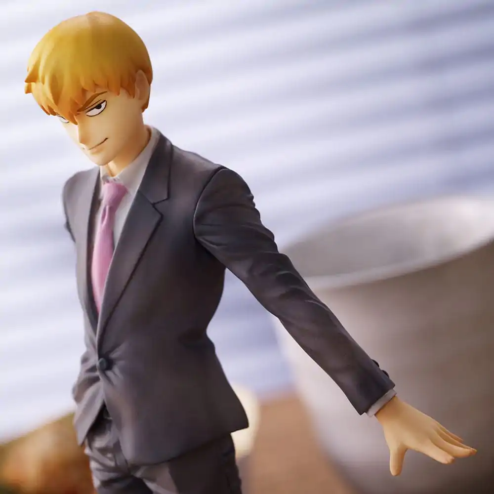 Mob Psycho 100 III Statue PVC Reigen Arataka Resale 24 18 cm termékfotó