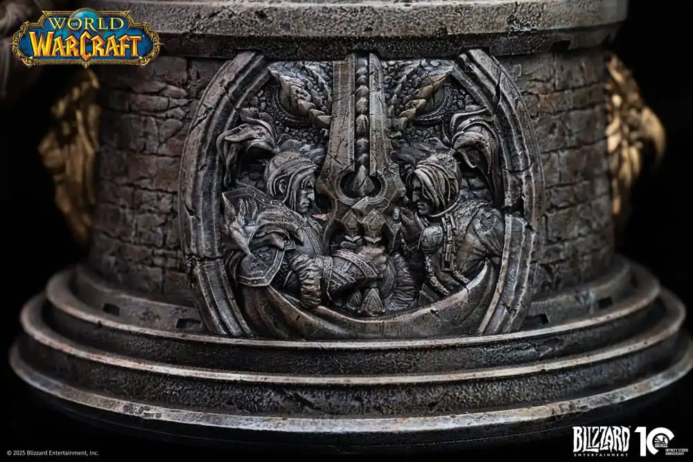 World of Warcraft 1/3 Varian Wrynn mellszobor figura 46 cm termékfotó