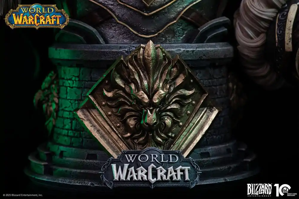 World of Warcraft 1/3 Varian Wrynn mellszobor figura 46 cm termékfotó