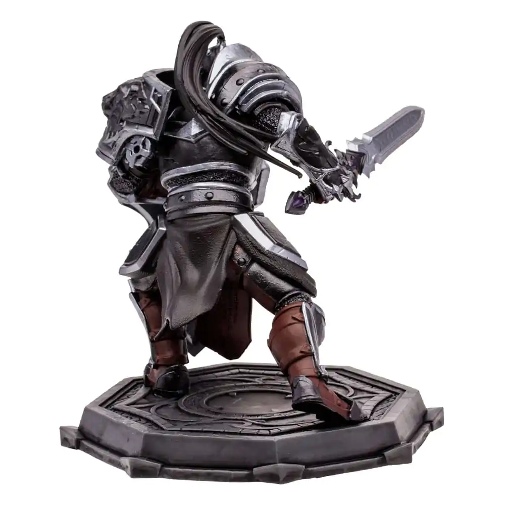 World of Warcraft Human Paladin Warrior (Epic) akciófigura 15 cm termékfotó