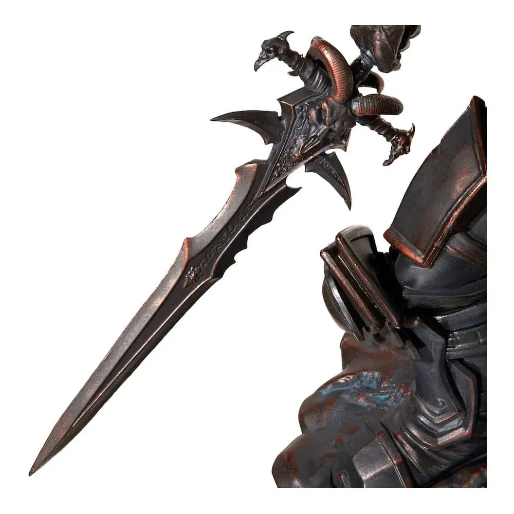 World of Warcraft Prince Arthas szobor figura 25 cm termékfotó
