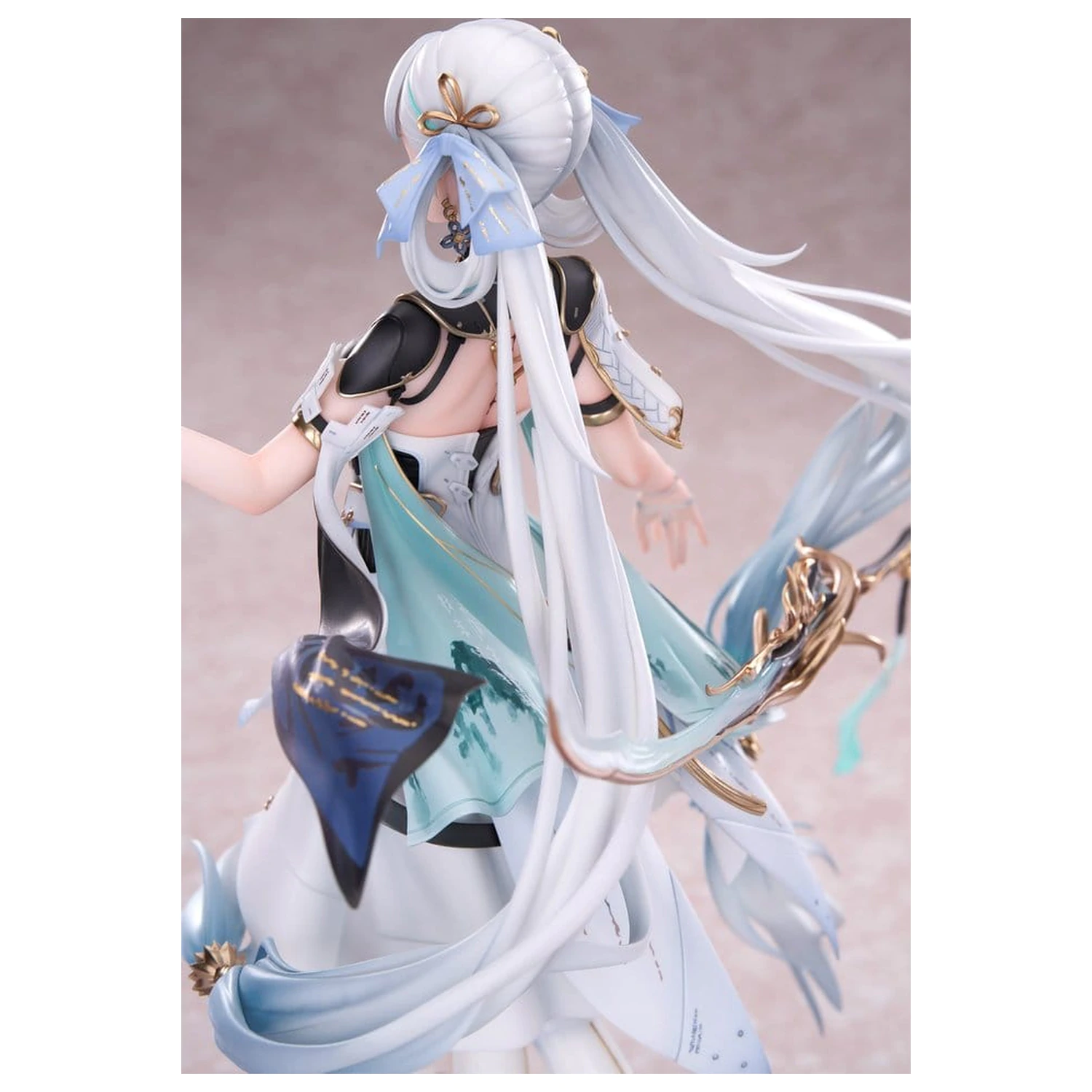 Wuthering Waves 1/7 Jinhsi PVC figura 27 cm termékfotó