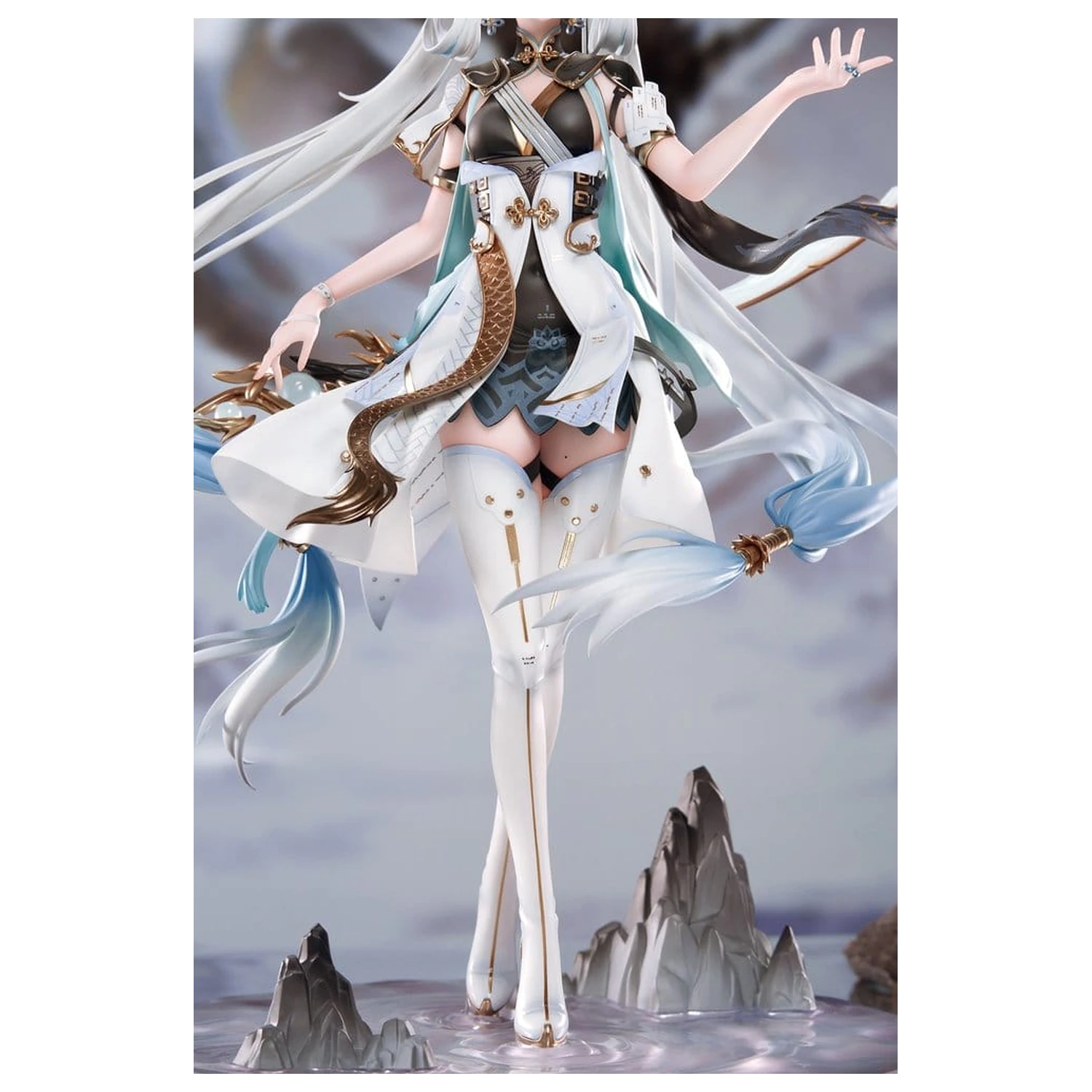 Wuthering Waves 1/7 Jinhsi PVC figura 27 cm termékfotó