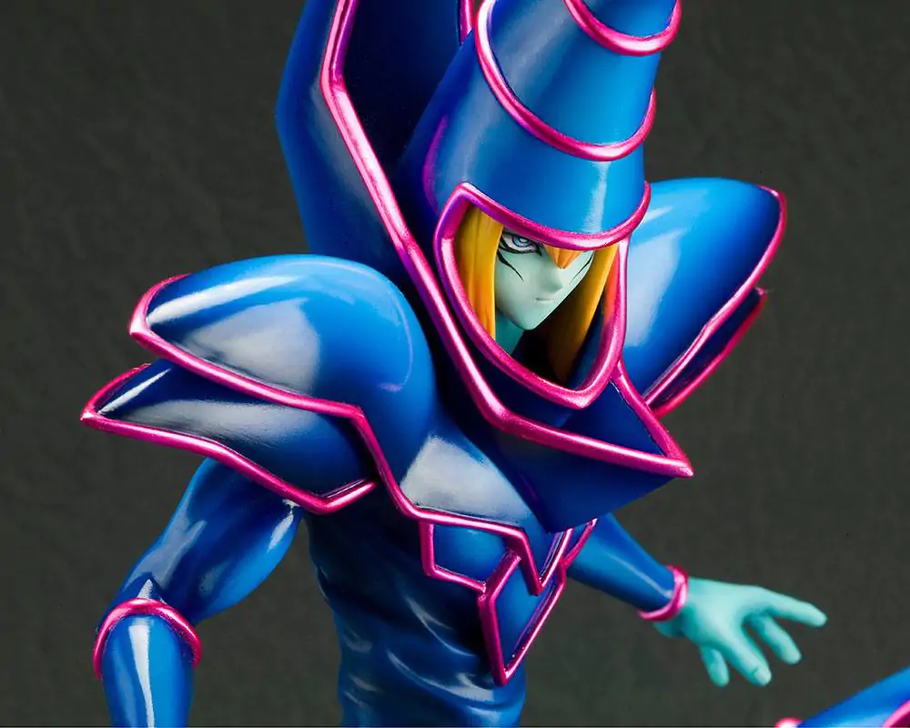 Yu-Gi-Oh! ARTFX J 1/7 Dark Magician szobor figura 30 cm termékfotó