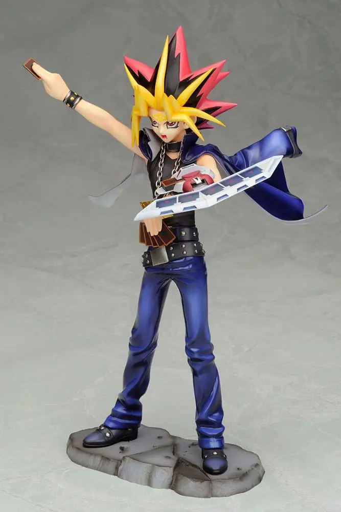 Yu-Gi-Oh! ARTFX J 1/7 Yami Yugi szobor figura 24 cm termékfotó