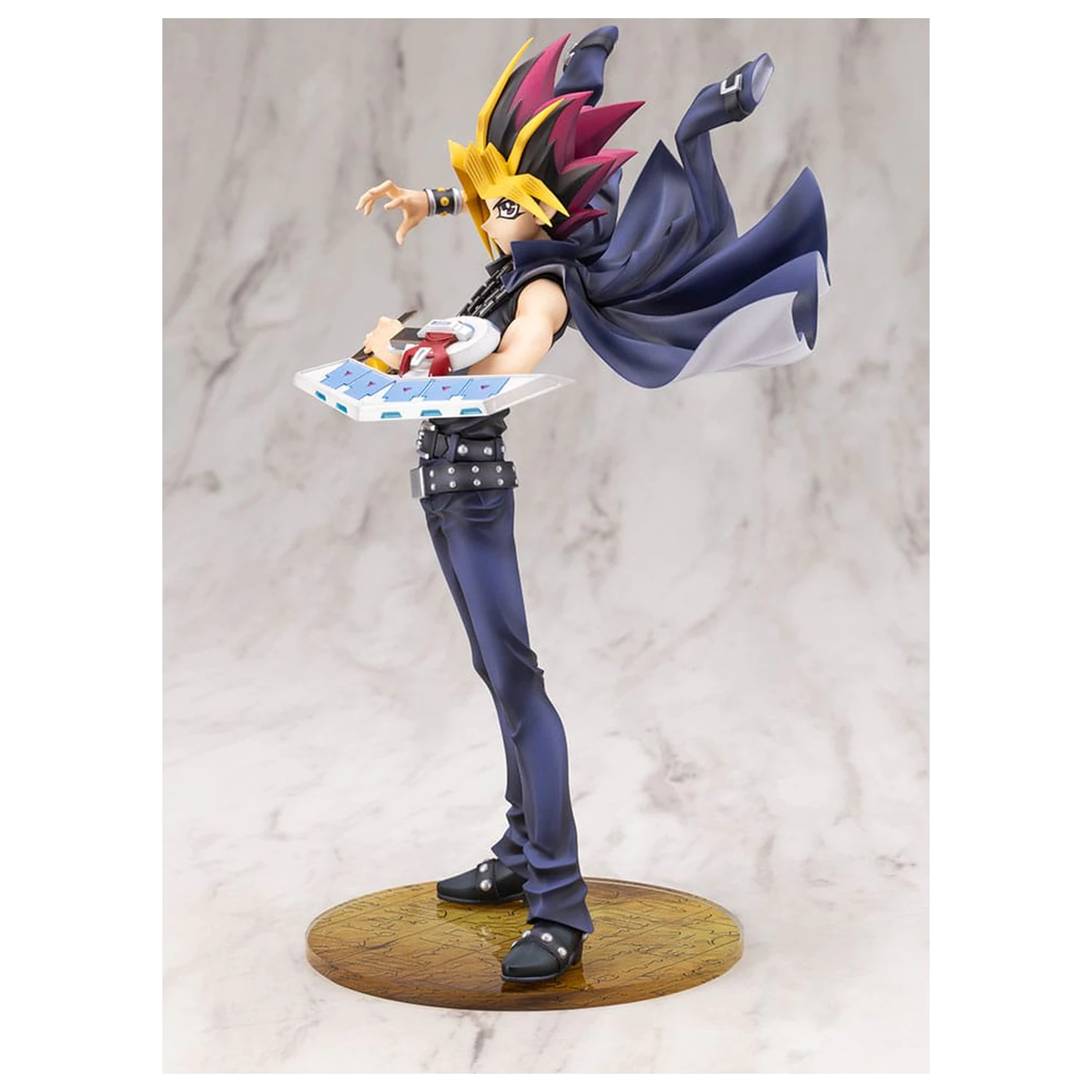 Yu-Gi-Oh! ARTFX J szobor figura 1/7 Yami Yugi Passionate Duelists 23 cm    termékfotó