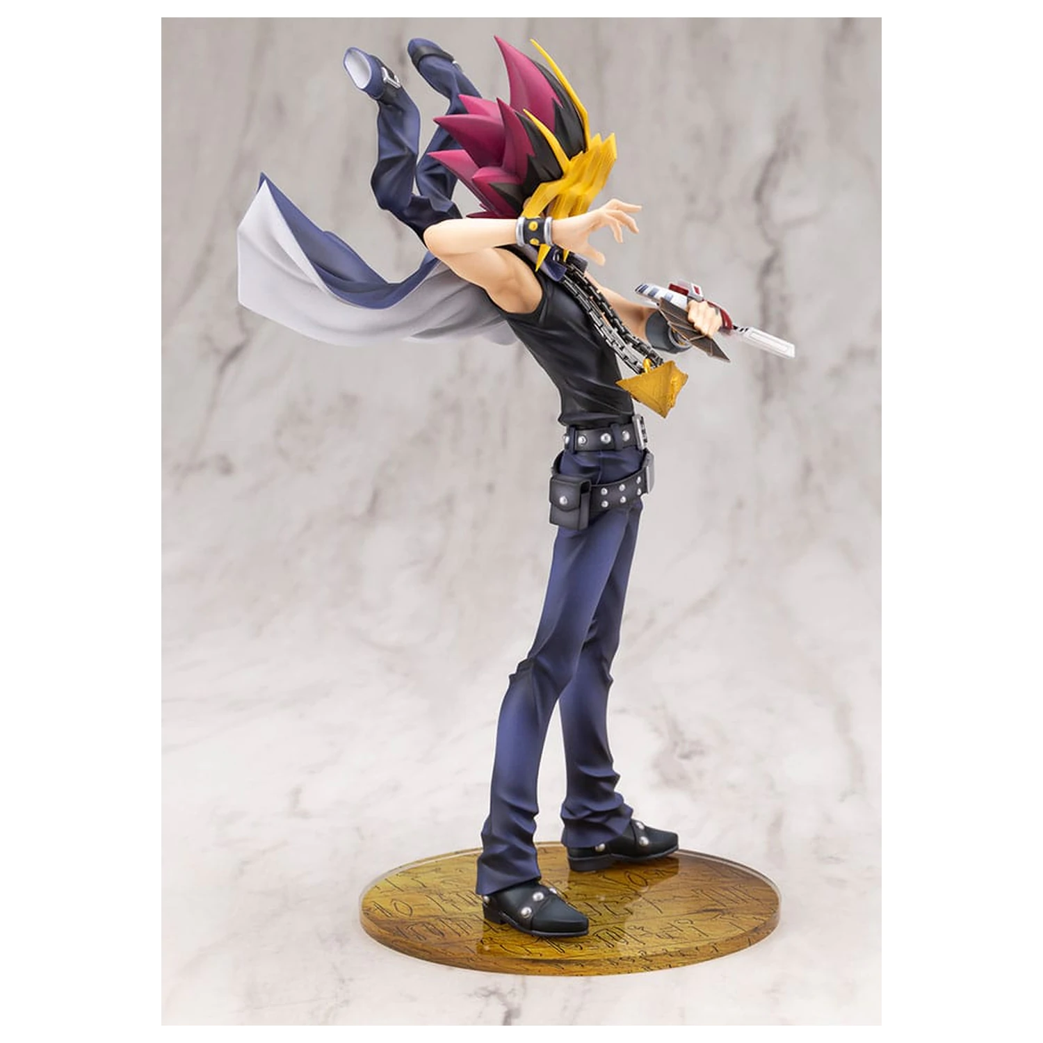 Yu-Gi-Oh! ARTFX J szobor figura 1/7 Yami Yugi Passionate Duelists 23 cm    termékfotó