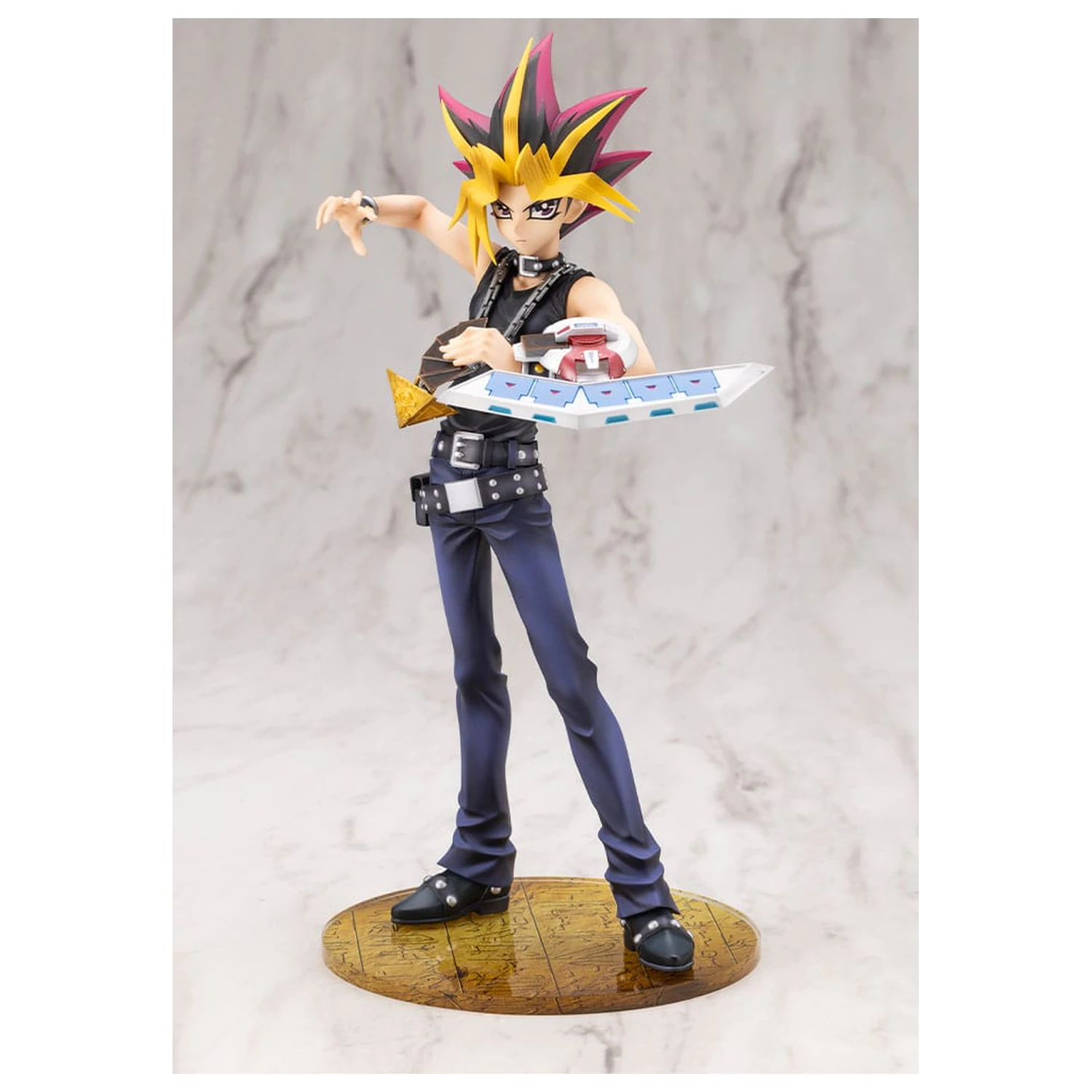 Yu-Gi-Oh! ARTFX J szobor figura 1/7 Yami Yugi Passionate Duelists 23 cm    termékfotó