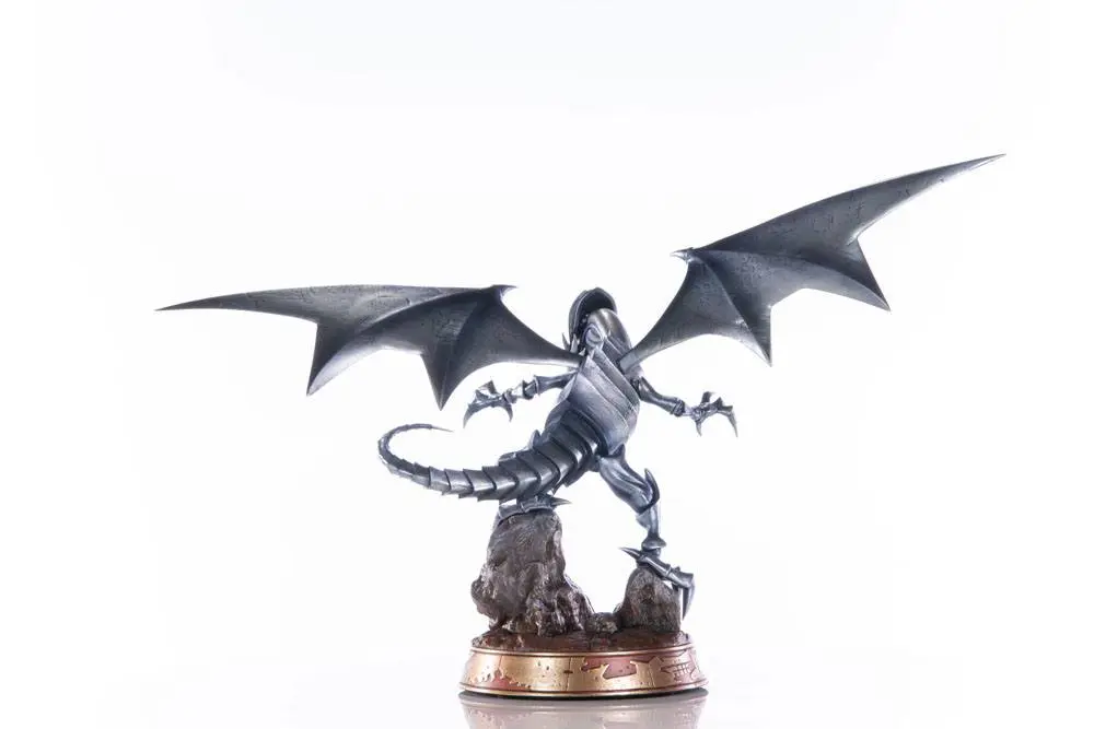Yu-Gi-Oh! Blue-Eyes White Dragon Silver Edition PVC szobor figura 35 cm termékfotó