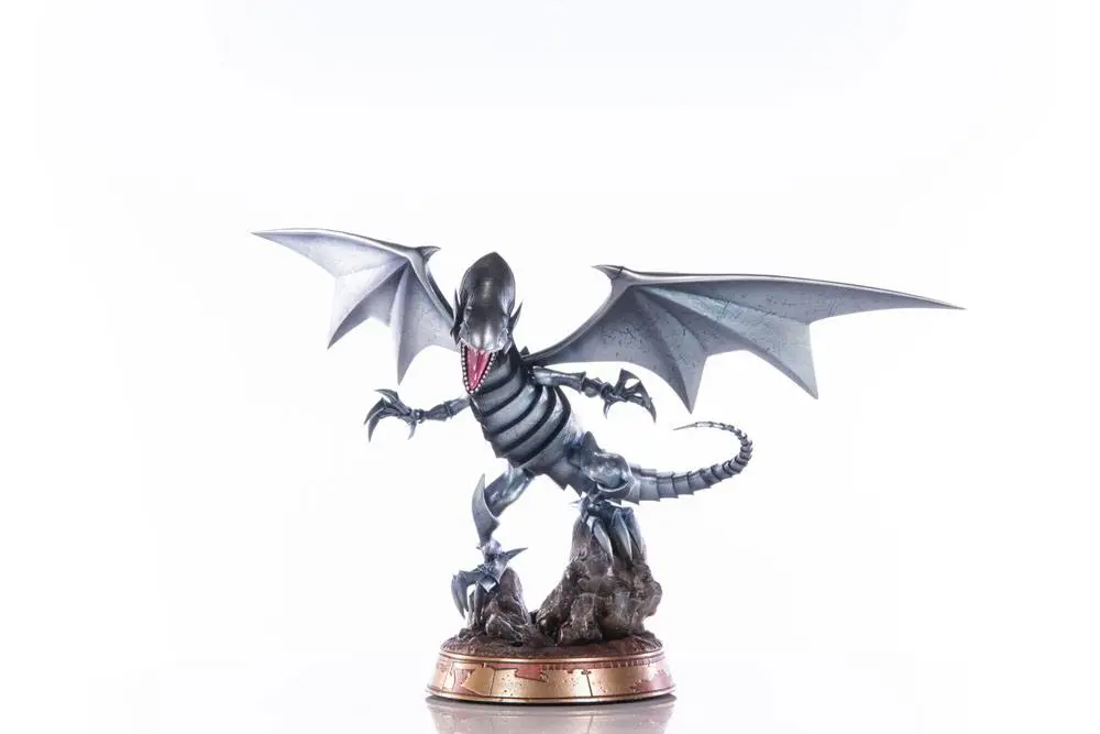 Yu-Gi-Oh! Blue-Eyes White Dragon Silver Edition PVC szobor figura 35 cm termékfotó