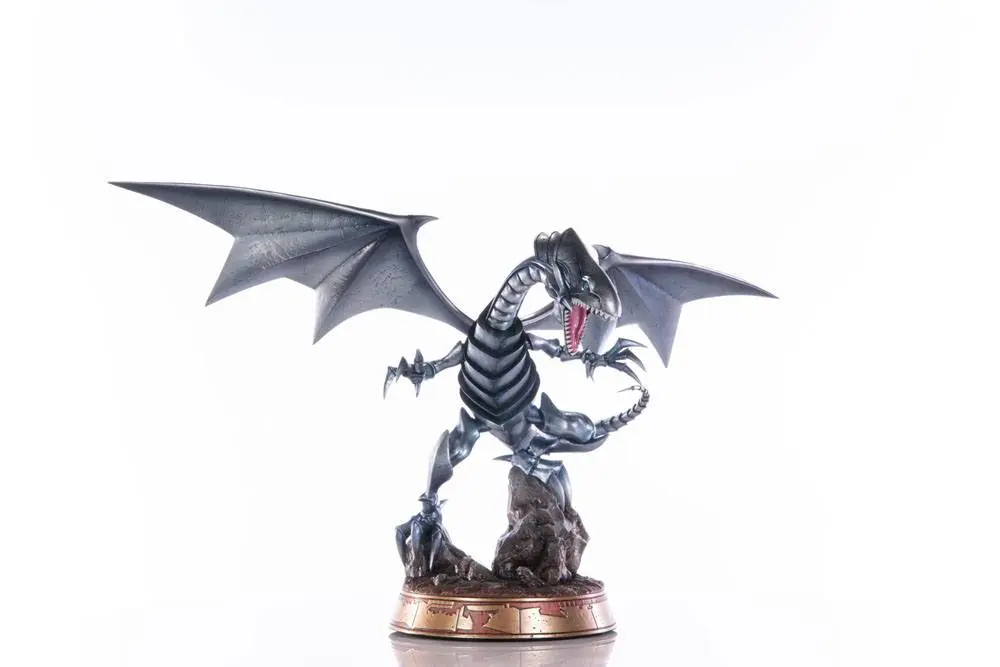 Yu-Gi-Oh! Blue-Eyes White Dragon Silver Edition PVC szobor figura 35 cm termékfotó
