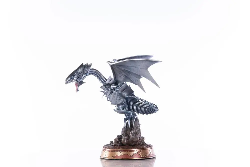 Yu-Gi-Oh! Blue-Eyes White Dragon Silver Edition PVC szobor figura 35 cm termékfotó