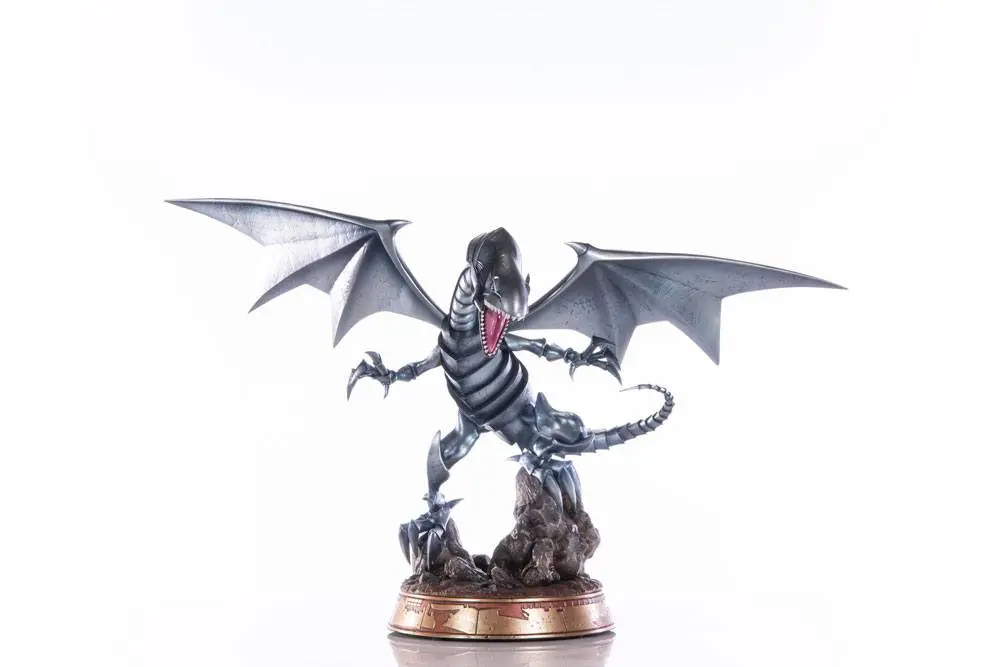Yu-Gi-Oh! Blue-Eyes White Dragon Silver Edition PVC szobor figura 35 cm termékfotó