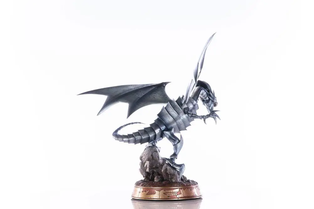 Yu-Gi-Oh! Blue-Eyes White Dragon Silver Edition PVC szobor figura 35 cm termékfotó