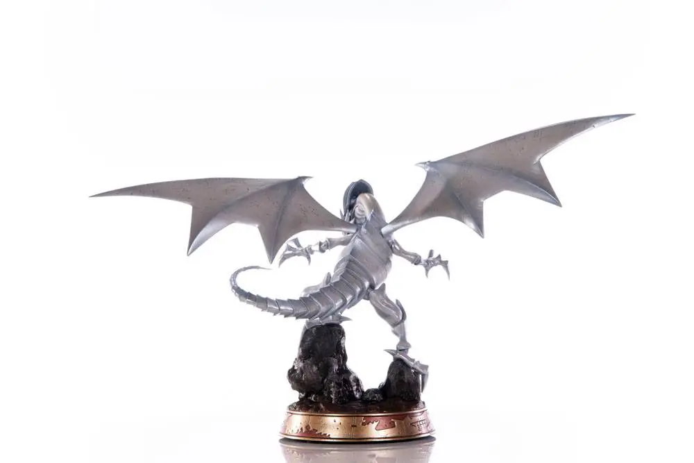 Yu-Gi-Oh! Blue-Eyes White Dragon White Edition PVC szobor figura 35 cm termékfotó
