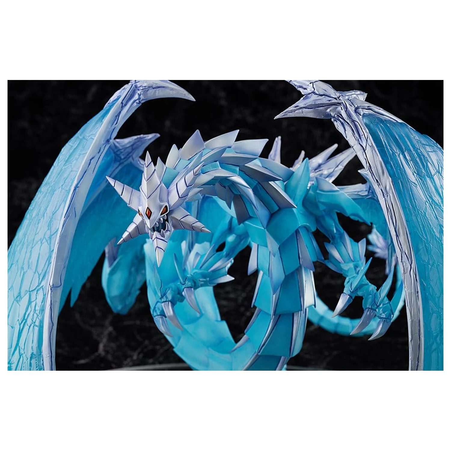 Yu-Gi-Oh! Card Game Monster Figure Collection PVC figura Brionac, Dragon of the Ice Barrier 26 cm termékfotó