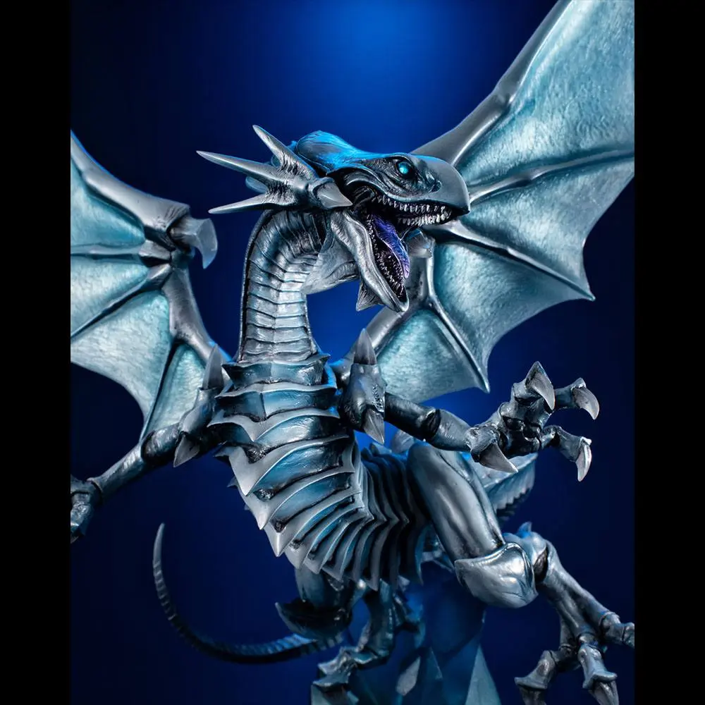 Yu-Gi-Oh! Duel Monsters Art Works Monsters PVC Statue Blue Eyes White Dragon Holographic Edition 28 cm termékfotó