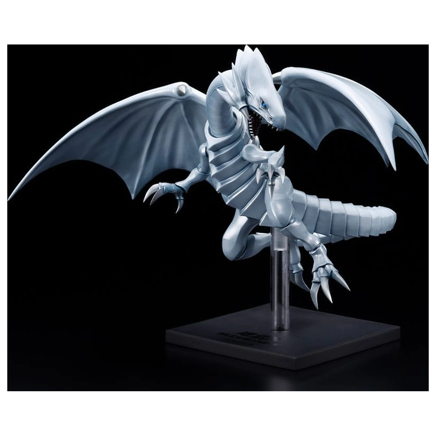 Yu-Gi-Oh! Oshi Works Blue-Eyes White Dragon szobor figura 25 cm      termékfotó