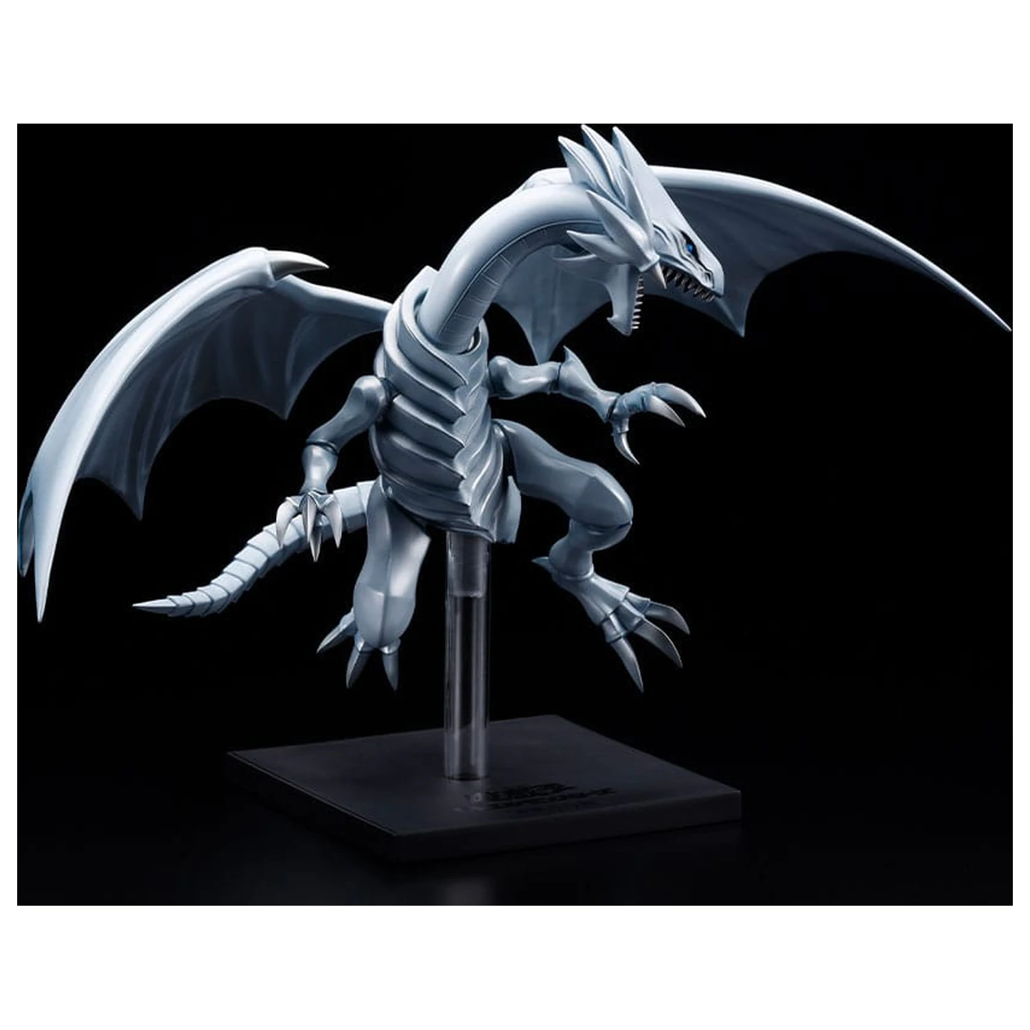Yu-Gi-Oh! Oshi Works Blue-Eyes White Dragon szobor figura 25 cm      termékfotó