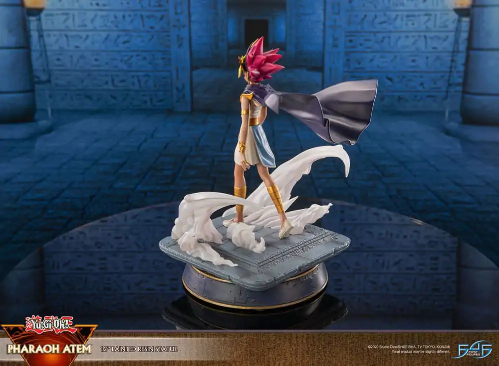 Yu-Gi-Oh! Pharaoh Atem szobor figura 29 cm termékfotó