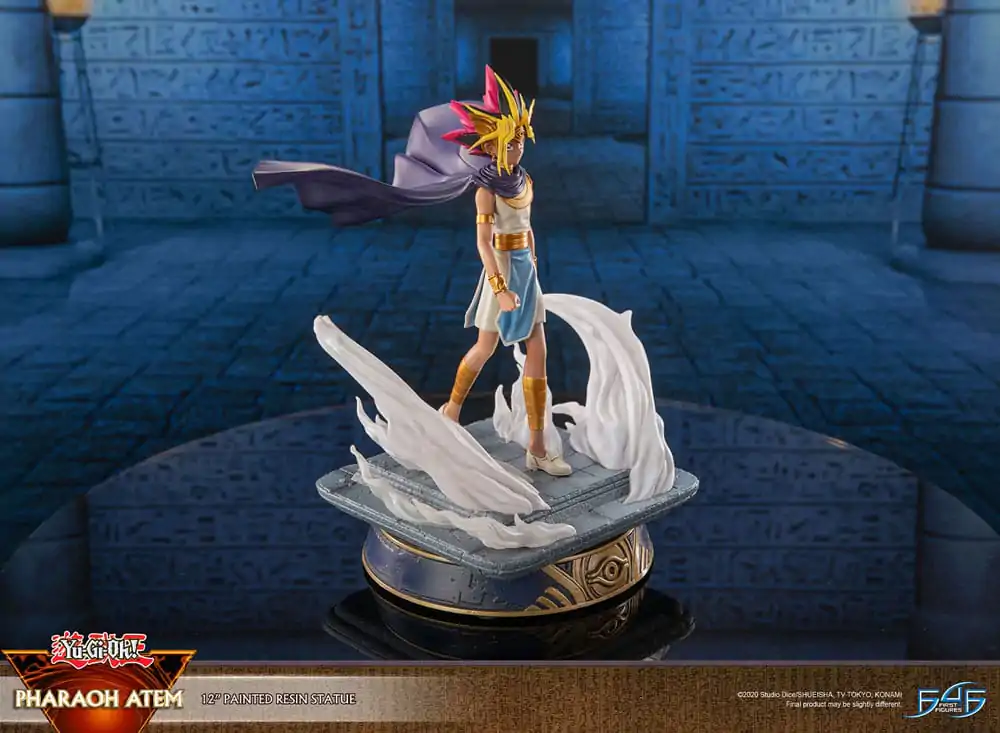 Yu-Gi-Oh! Pharaoh Atem szobor figura 29 cm termékfotó