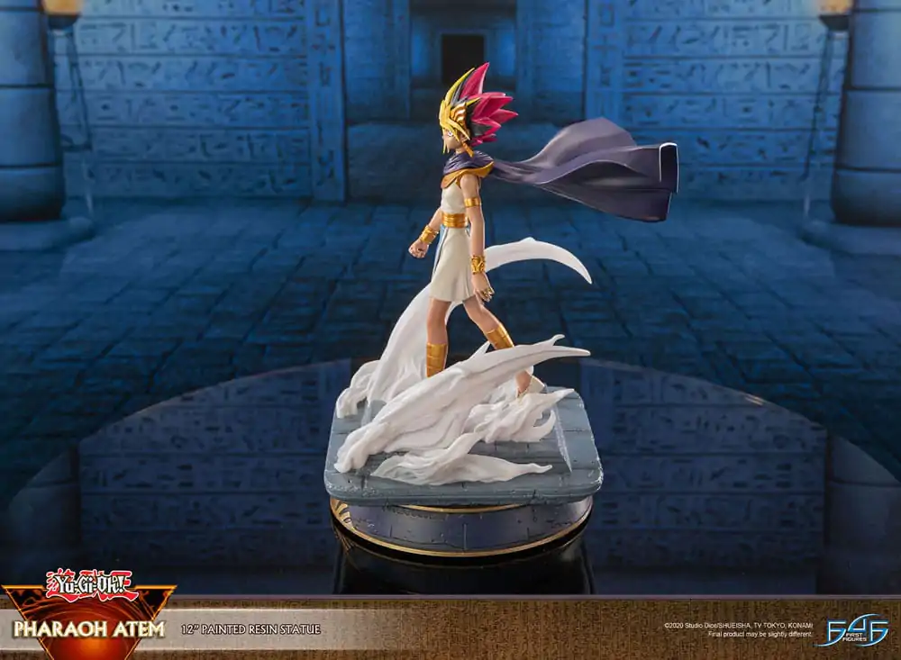 Yu-Gi-Oh! Pharaoh Atem szobor figura 29 cm termékfotó