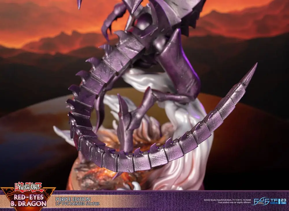 Yu-Gi-Oh! Red-Eyes B. Dragon Purple Colour PVC szobor figura 33 cm termékfotó