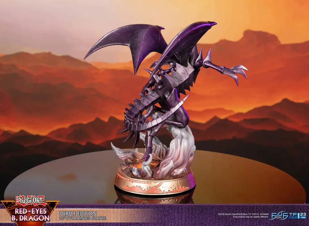 Yu-Gi-Oh! Red-Eyes B. Dragon Purple Colour PVC szobor figura 33 cm termékfotó