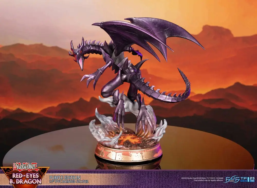 Yu-Gi-Oh! Red-Eyes B. Dragon Purple Colour PVC szobor figura 33 cm termékfotó