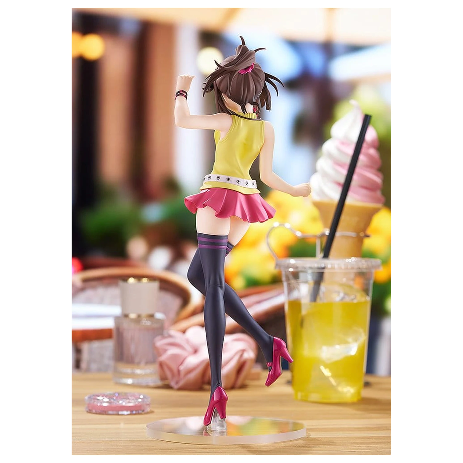 Yu-Gi-Oh! The Dark Side of Dimensions Pop Up Parade Anzu Mazaki PVC figura 23 cm termékfotó