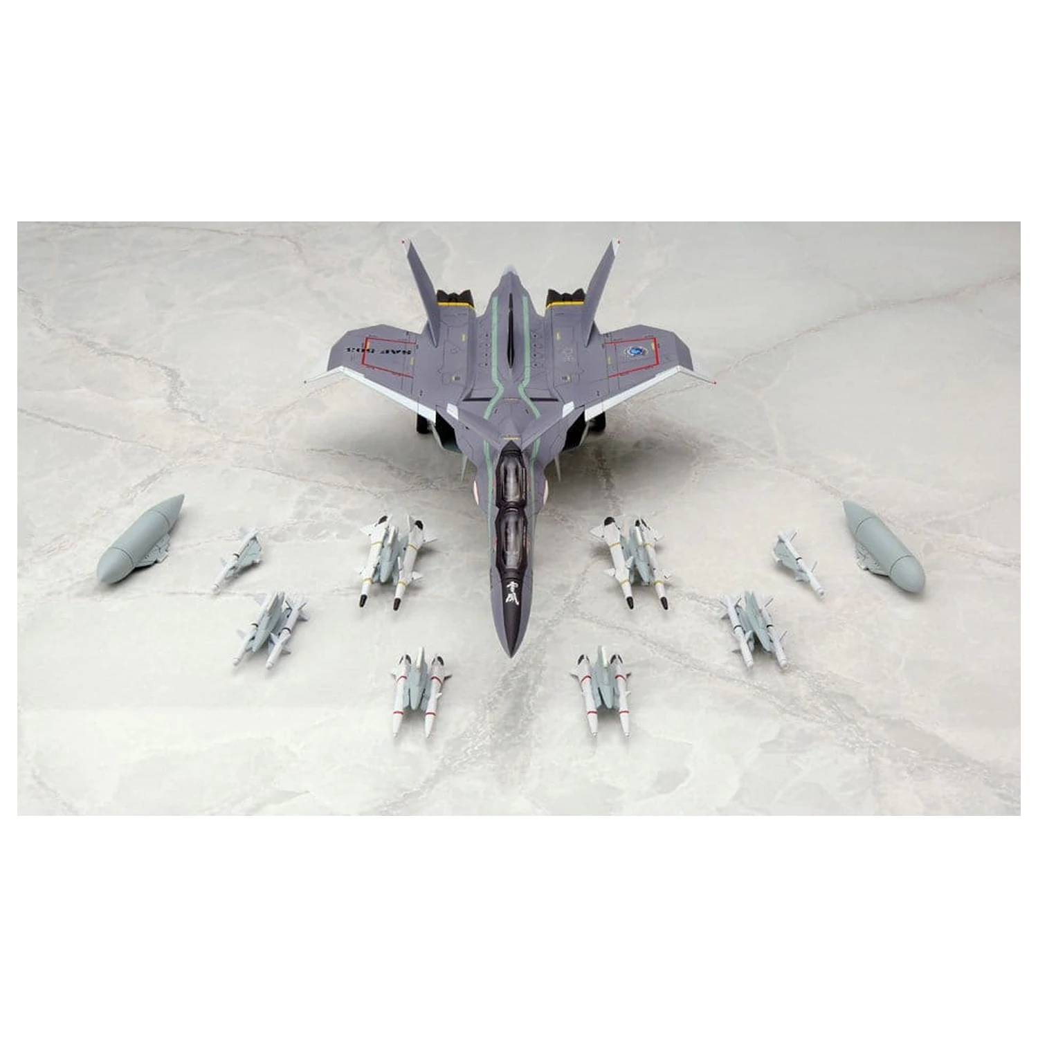 Yukikaze Fairy Air Force Tactical Reconnaissance modell készlet 1/100 FFR-31MR/D Super Sylph Yukikaze Renewal Ver. 22 cm termékfotó