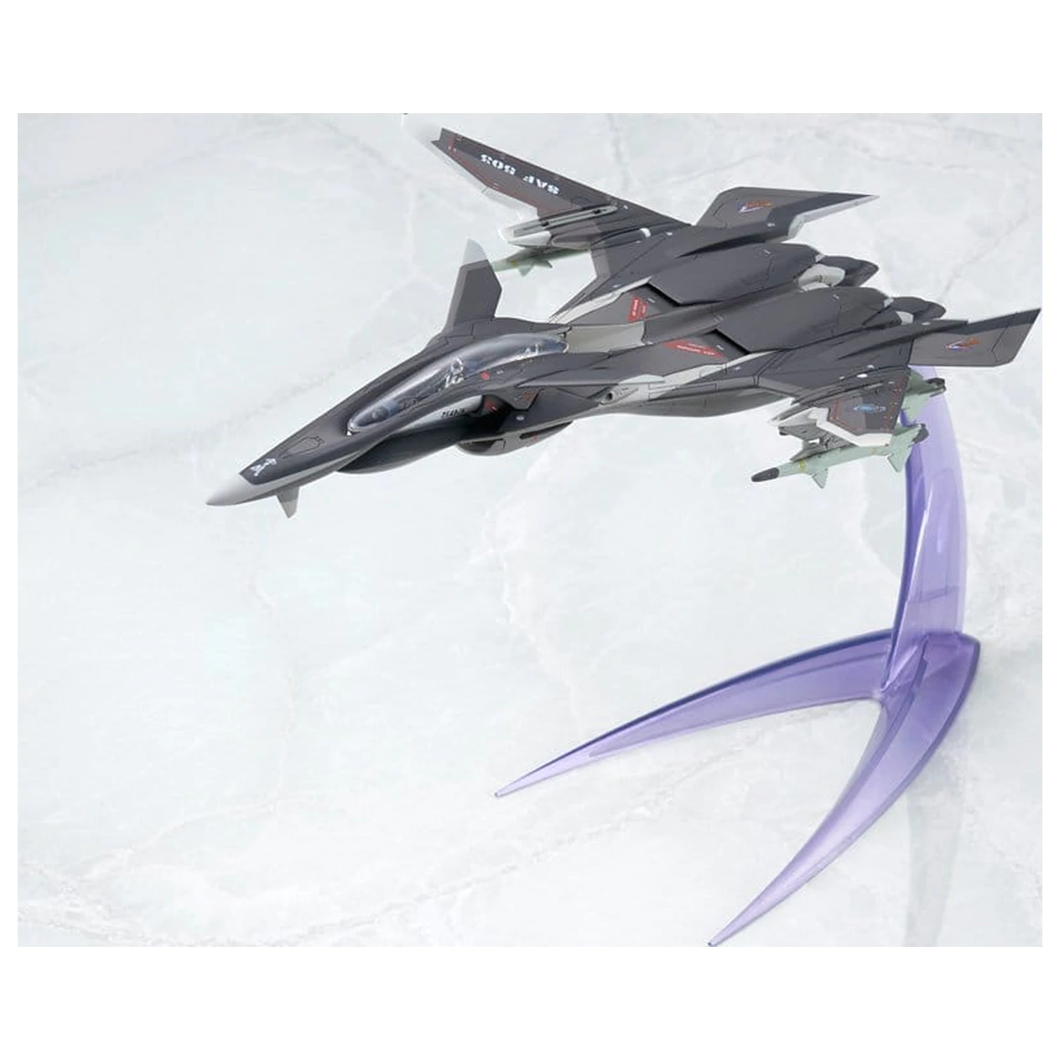 Yukikaze Fairy Air Force Tactical Reconnaissance modell készlet 1/100 FFR-41MR Mave Yukikaze Renewal Ver. 19 cm termékfotó