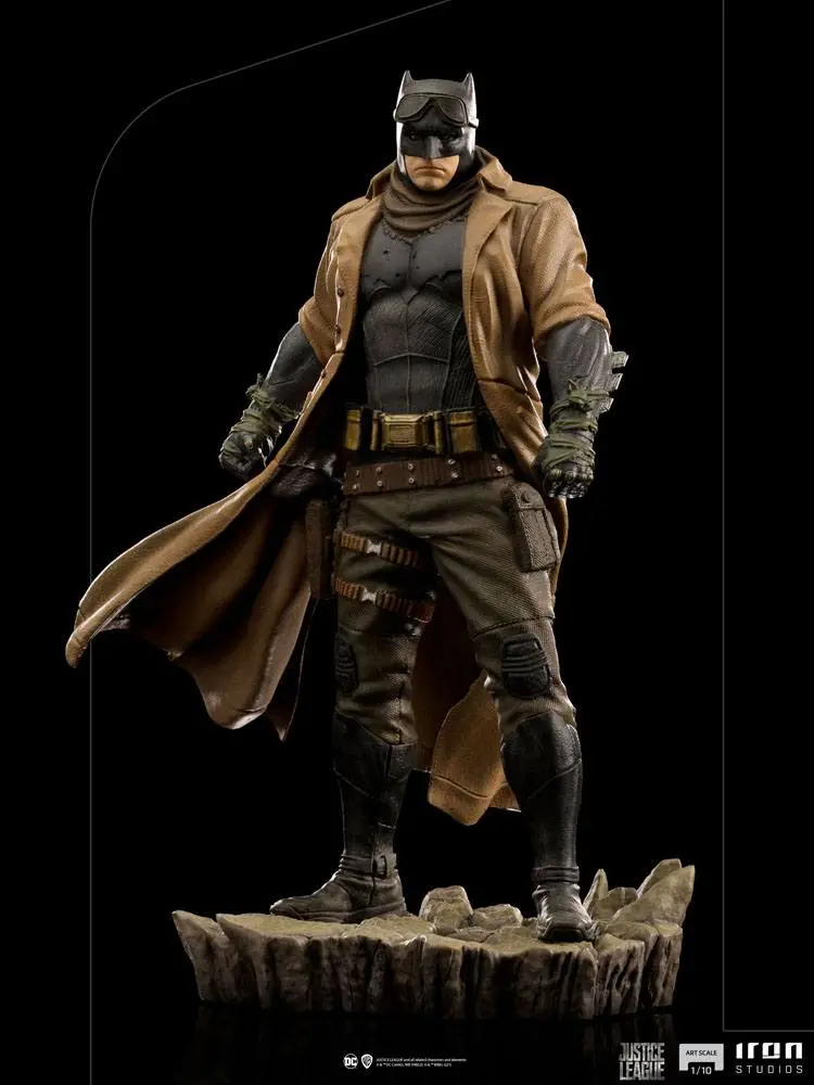 Zack Snyder's Justice League Art Scale 1/10 Knightmare Batman szobor figura 22 cm termékfotó