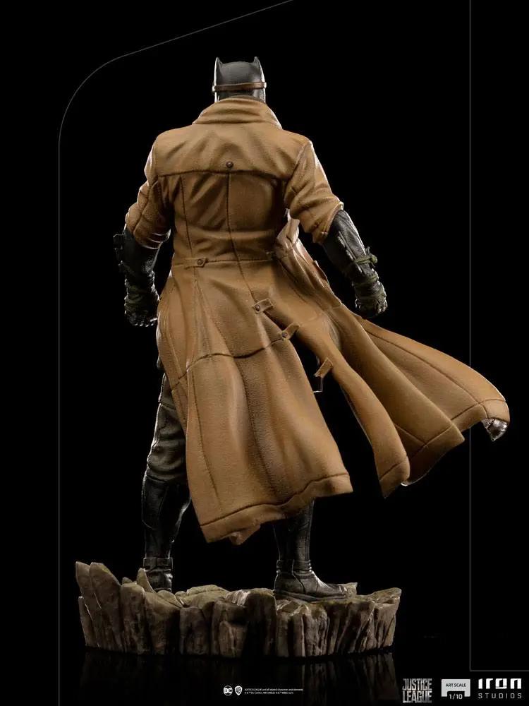 Zack Snyder's Justice League Art Scale 1/10 Knightmare Batman szobor figura 22 cm termékfotó