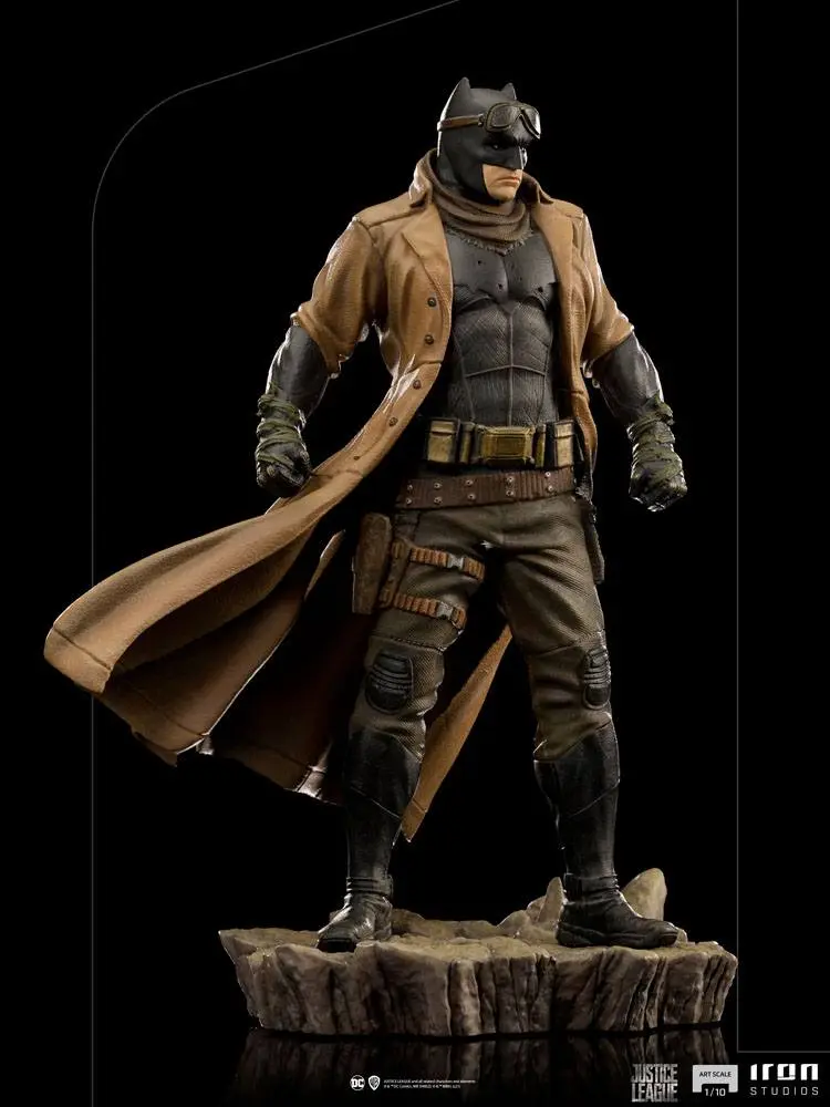 Zack Snyder's Justice League Art Scale 1/10 Knightmare Batman szobor figura 22 cm termékfotó