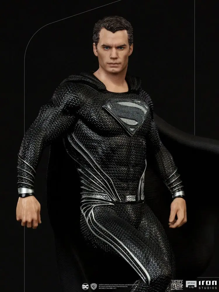 Zack Snyder's Justice League Art Scale 1/10 Superman Black Suit szobor figura 30 cm termékfotó