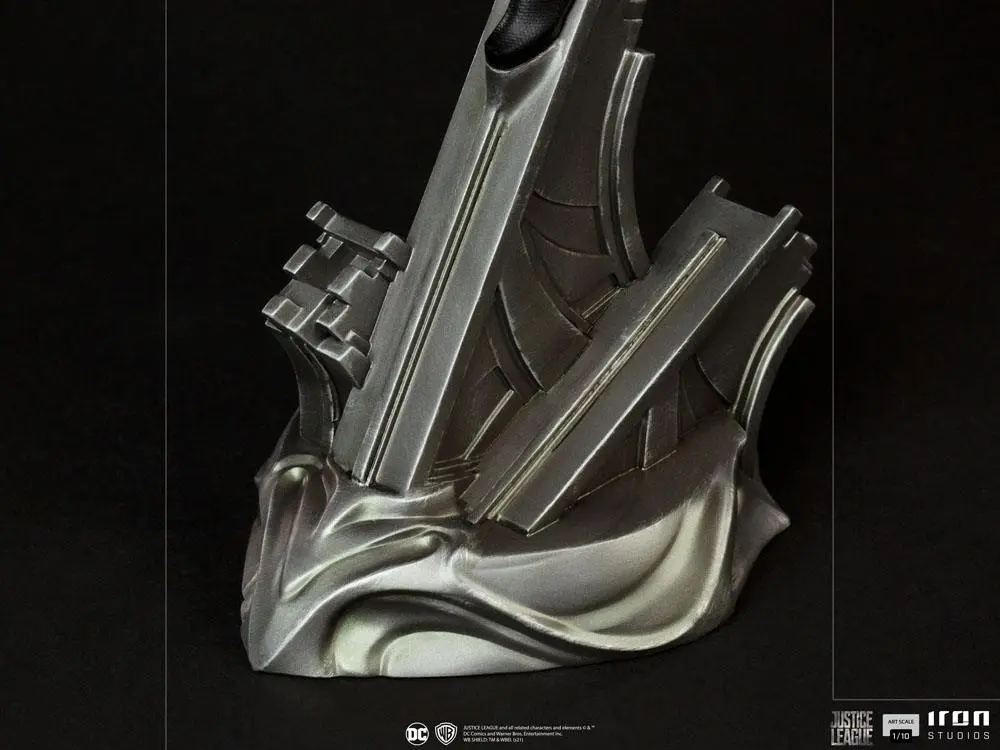 Zack Snyder's Justice League Art Scale 1/10 Superman Black Suit szobor figura 30 cm termékfotó