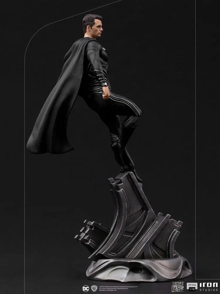 Zack Snyder's Justice League Art Scale 1/10 Superman Black Suit szobor figura 30 cm termékfotó