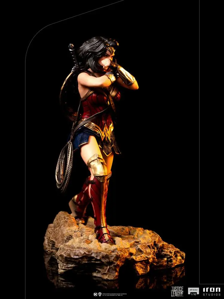 Zack Snyder's Justice League Art Scale Statue 1/10 Wonder Woman 18 cm termékfotó