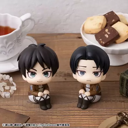 Attack on Titan Look Up Eren Jaeger & Levi  PVC szobor figura csomag (with gift) 11 cm termékfotó